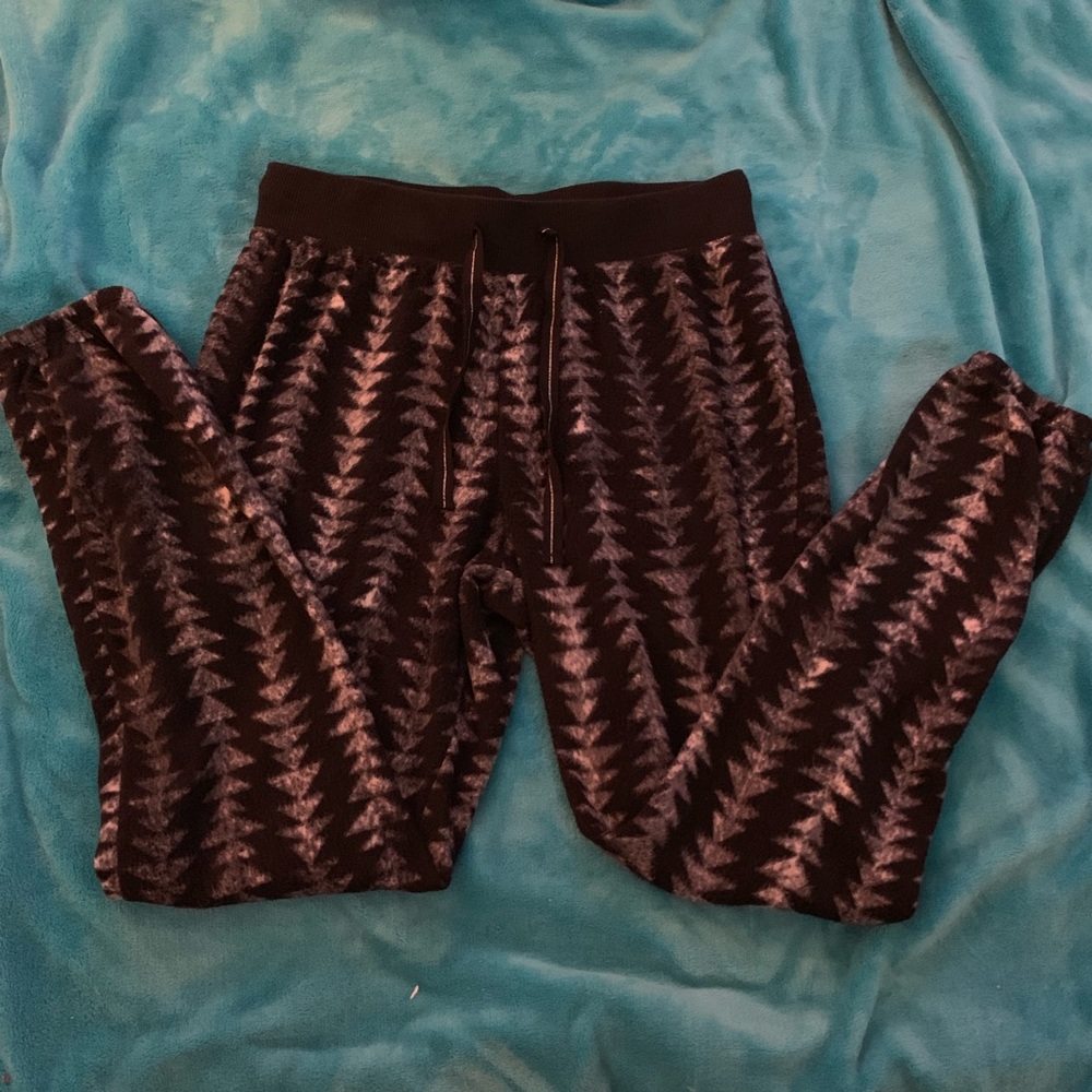 Fuzzy patterned joggers
